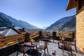 La Kailasha Regency - Mountain view Luxury Stay